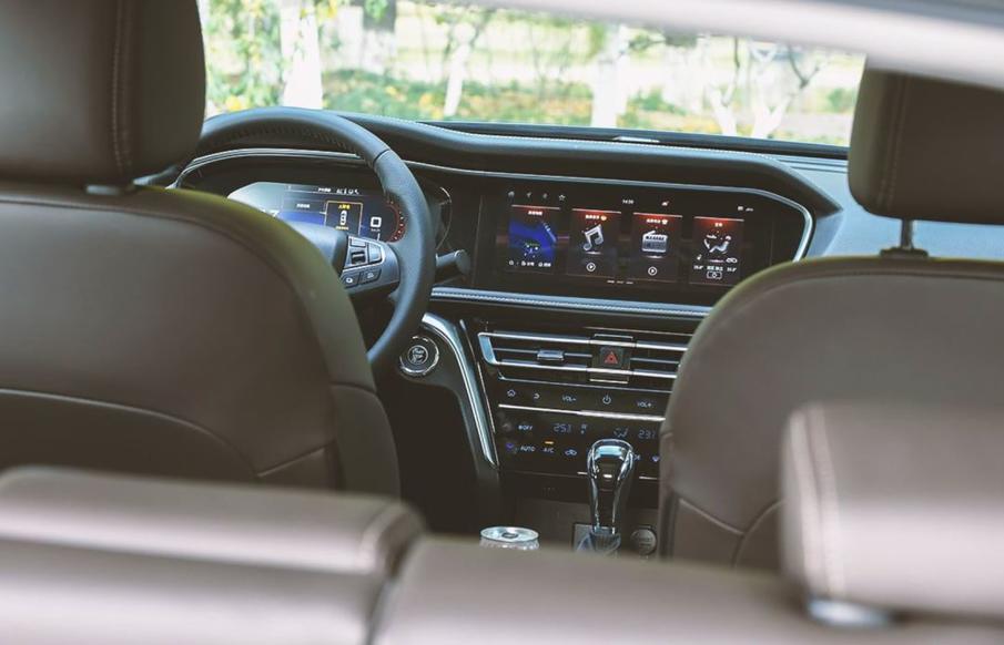 去西藏启辰t90可以吗,小姐姐一人一车自驾