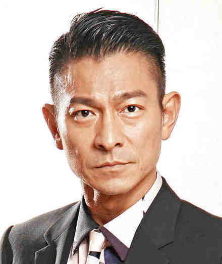 鹰钩鼻很丑吗,鹰钩鼻丑陋