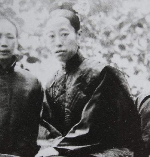 同治光绪溥仪他们的关系,同治光绪溥仪的关系图