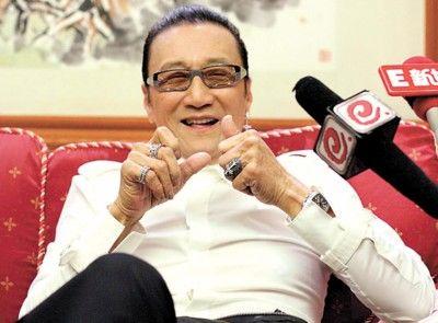 四哥谢贤的由来,谢贤地位有多高成龙见了喊四哥