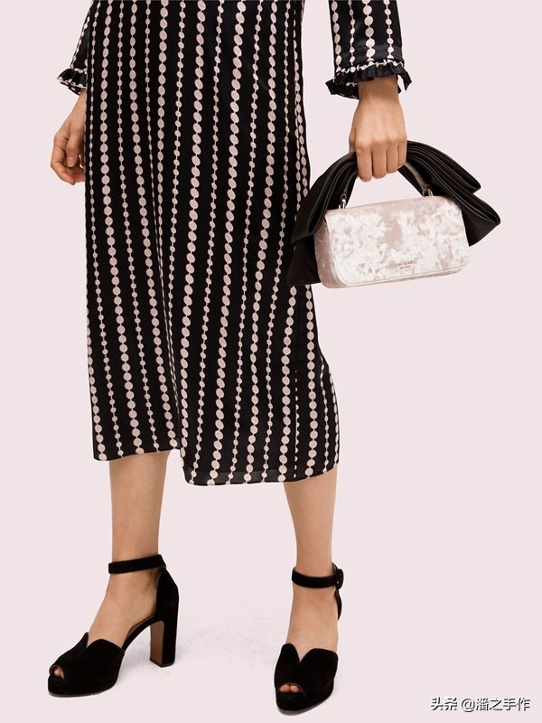 各奢侈品适合秋冬背的包包 (2021秋冬奢侈品包包排名)