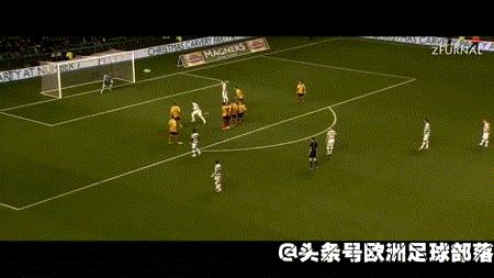 伊布转会曼城,16岁加盟曼城