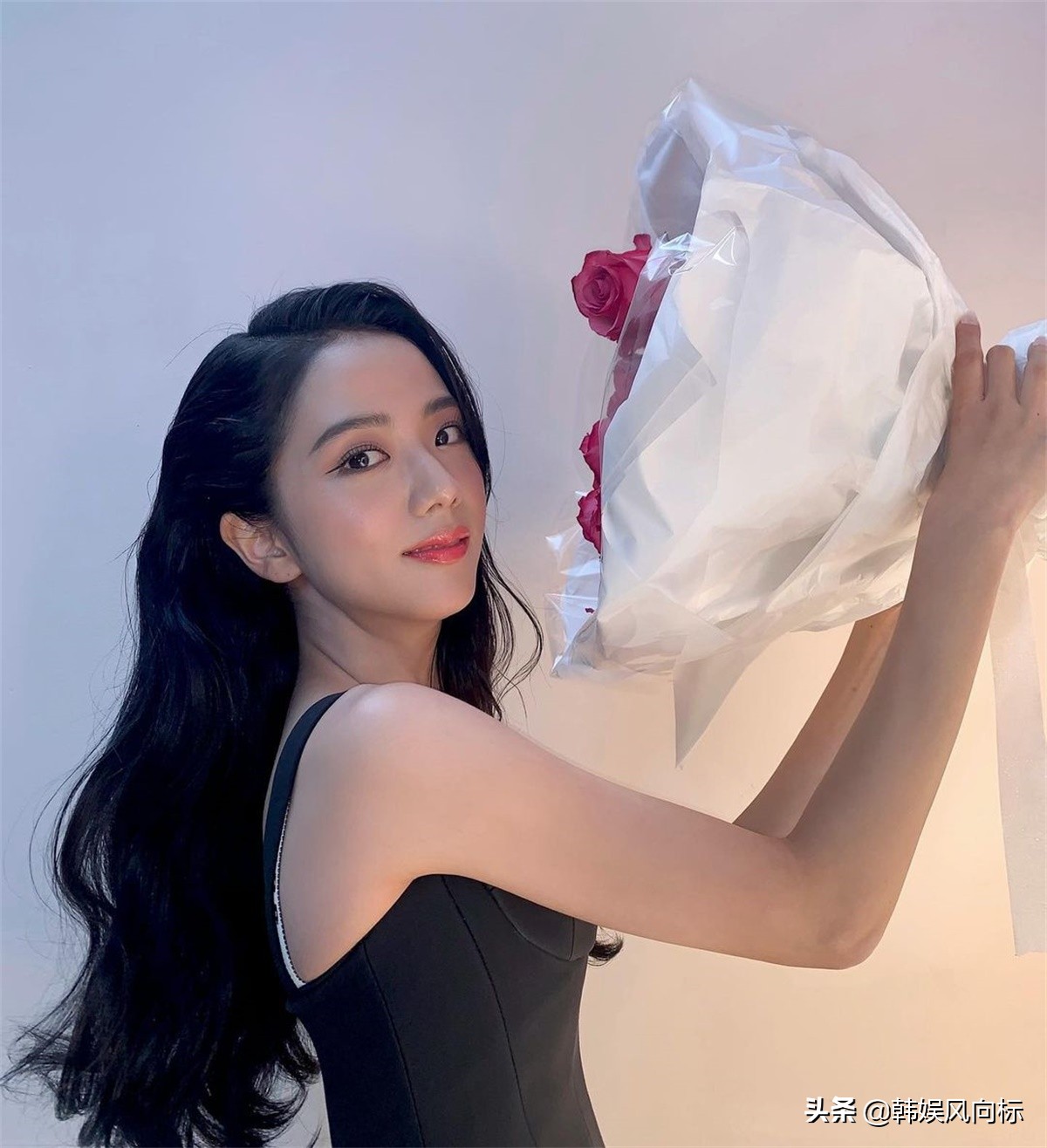韩国媒体评选出奢侈品牌最爱的偶像，BTS和BLACKPINK领衔
