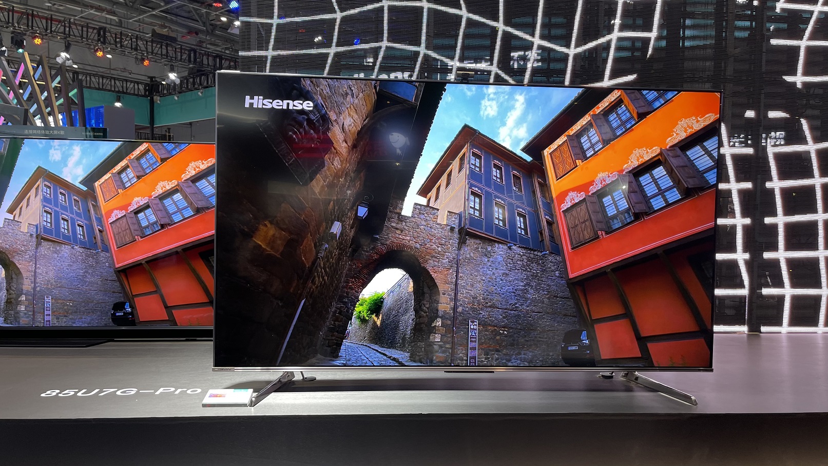 自研芯片q1,自研7纳米芯片