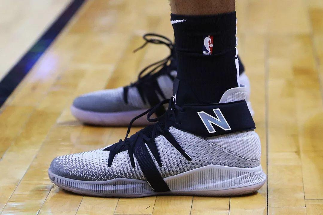 supremenba联名,supreme联名耐克球鞋有啥特别