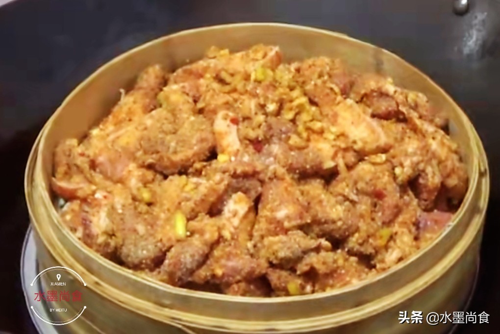 制作粉蒸肉用哪些食材,粉蒸肉的家常做法要不要加水