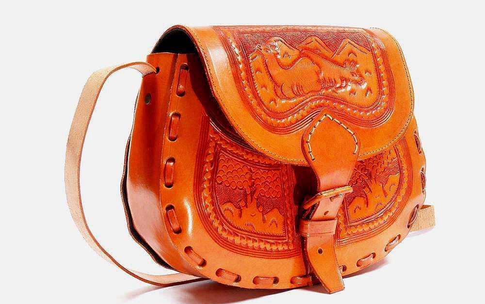 适合年轻人的轻奢包包推荐,百搭小众轻奢包包