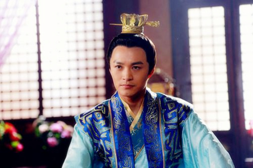 靠儿子当上皇帝的人是什么人,靠儿子当上皇帝的几个皇帝