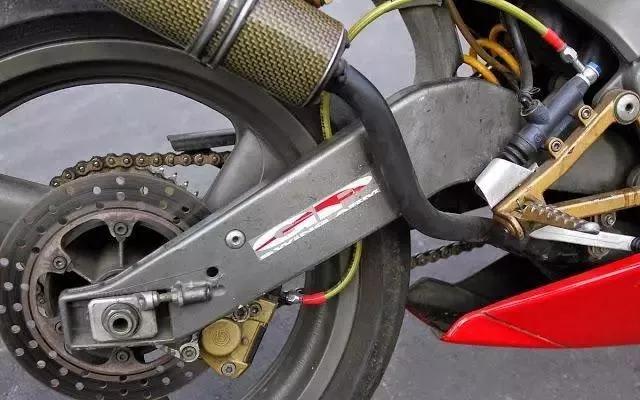 跑山路最实用的125摩托车,125cc摩托可轻松上时速120公里