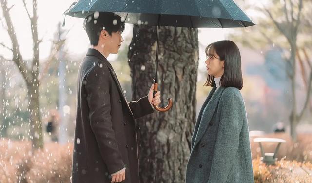 怎么才能让男人对你有独钟,三招让男人对你百依百顺