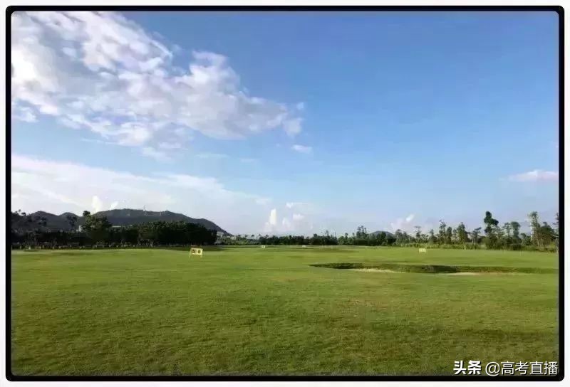 学费贵到离谱的大学,广东高考民办本科学费最便宜高校