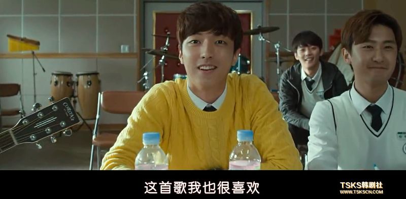 父女互换身体，这片儿骚气快要溢出屏幕