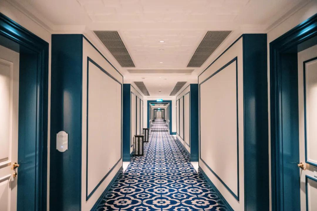 200元住总统套房,200块住酒店吃大餐