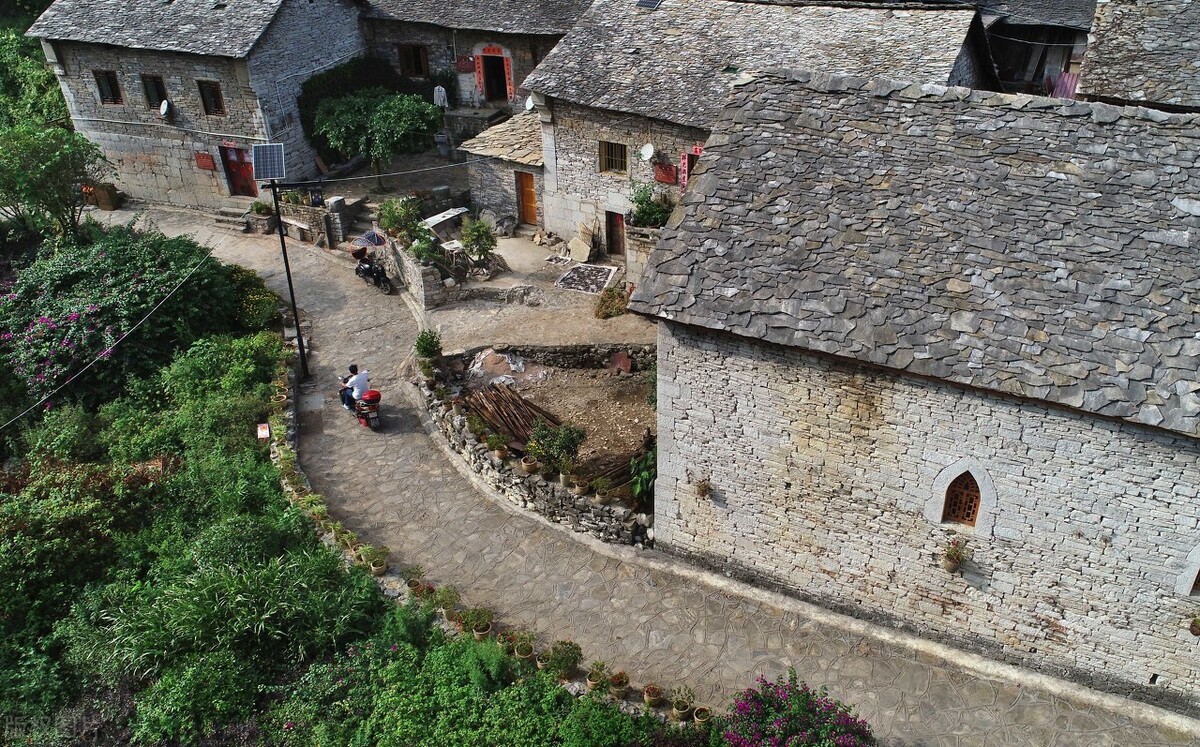 清明假期出游新热点贵州,清明贵州旅游自由行攻略