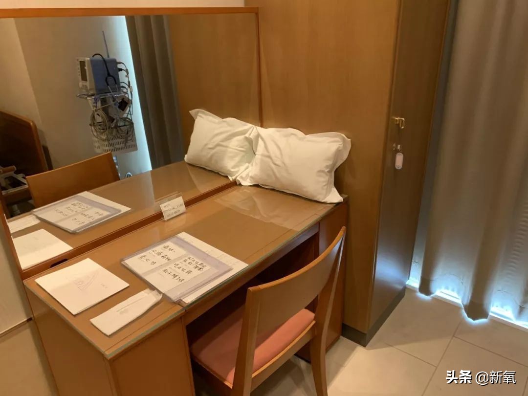 十元应该是娱乐圈唯一上传做作假哭照，还被夸奖可爱的女明星了