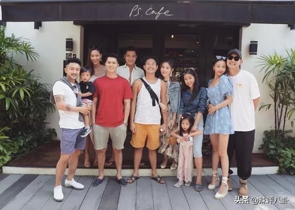 无视男友暧昧绯闻公布怀孕喜讯，二婚网红欲嫁豪门俘获英皇太子爷