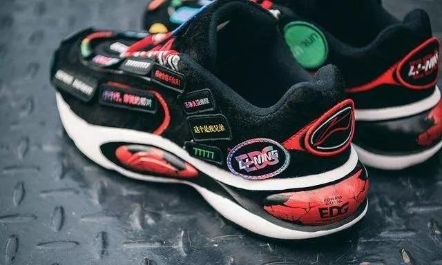 王思聪说李宁是“盗版”？曾经情人变仇人，李宁到底抄了没？