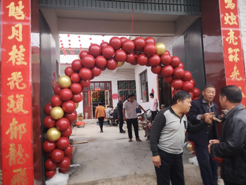 发烟应该一次拿一支还是两支,发烟一人一包吗