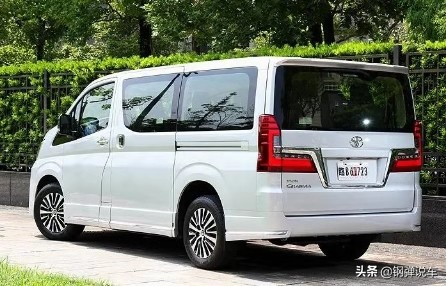 丰田七座新款mpv,丰田新款mpv实车曝光外观很霸气