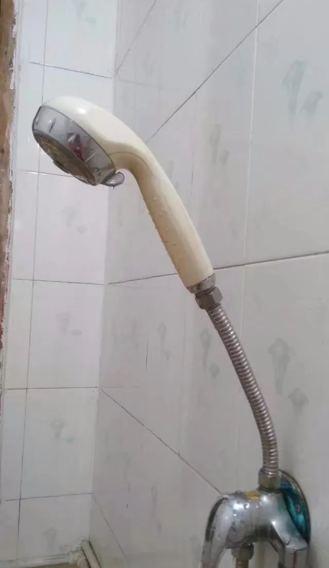 高中时暗恋的同学,高中暗恋班上女同学