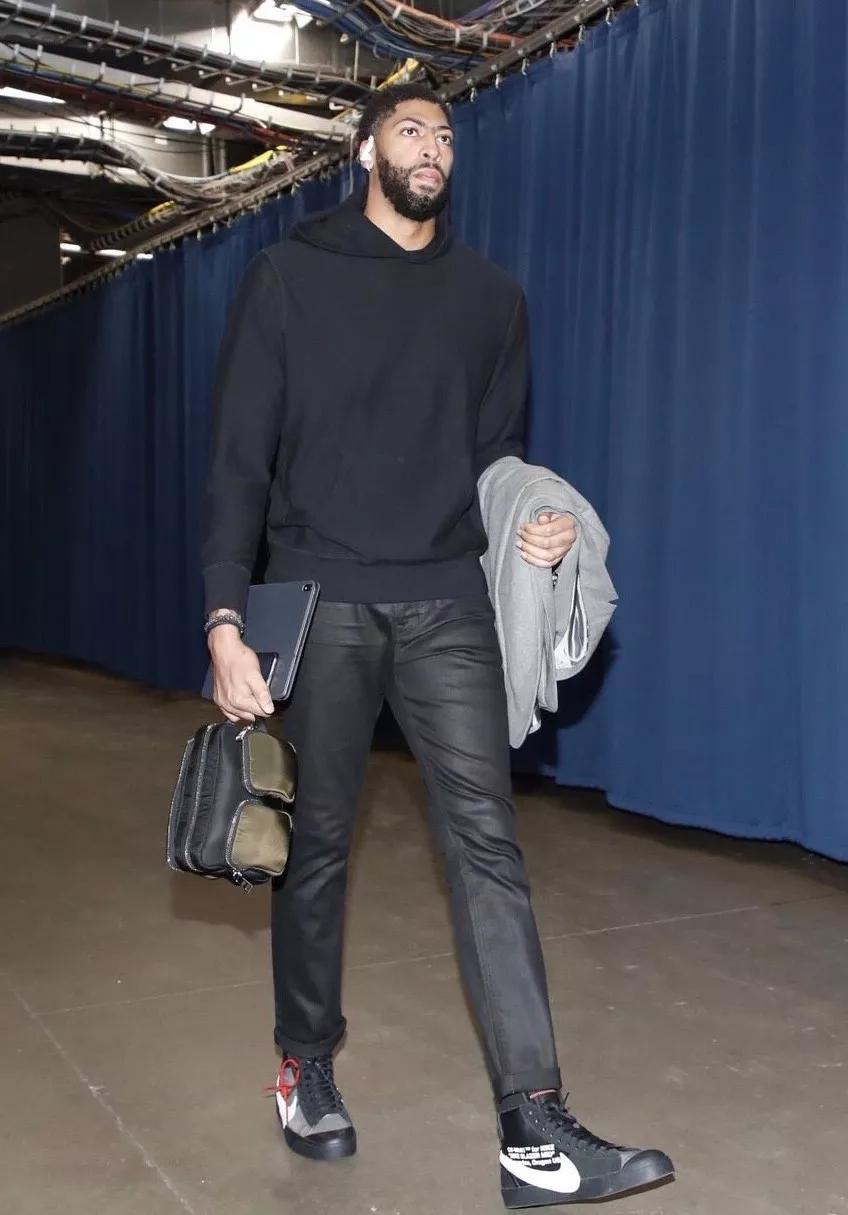 浓眉哥唐斯,浓眉哥和唐斯