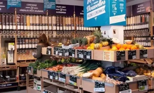 德国俩姑娘开了一杂货铺：零污染，不包装，回归食物本质，超火爆