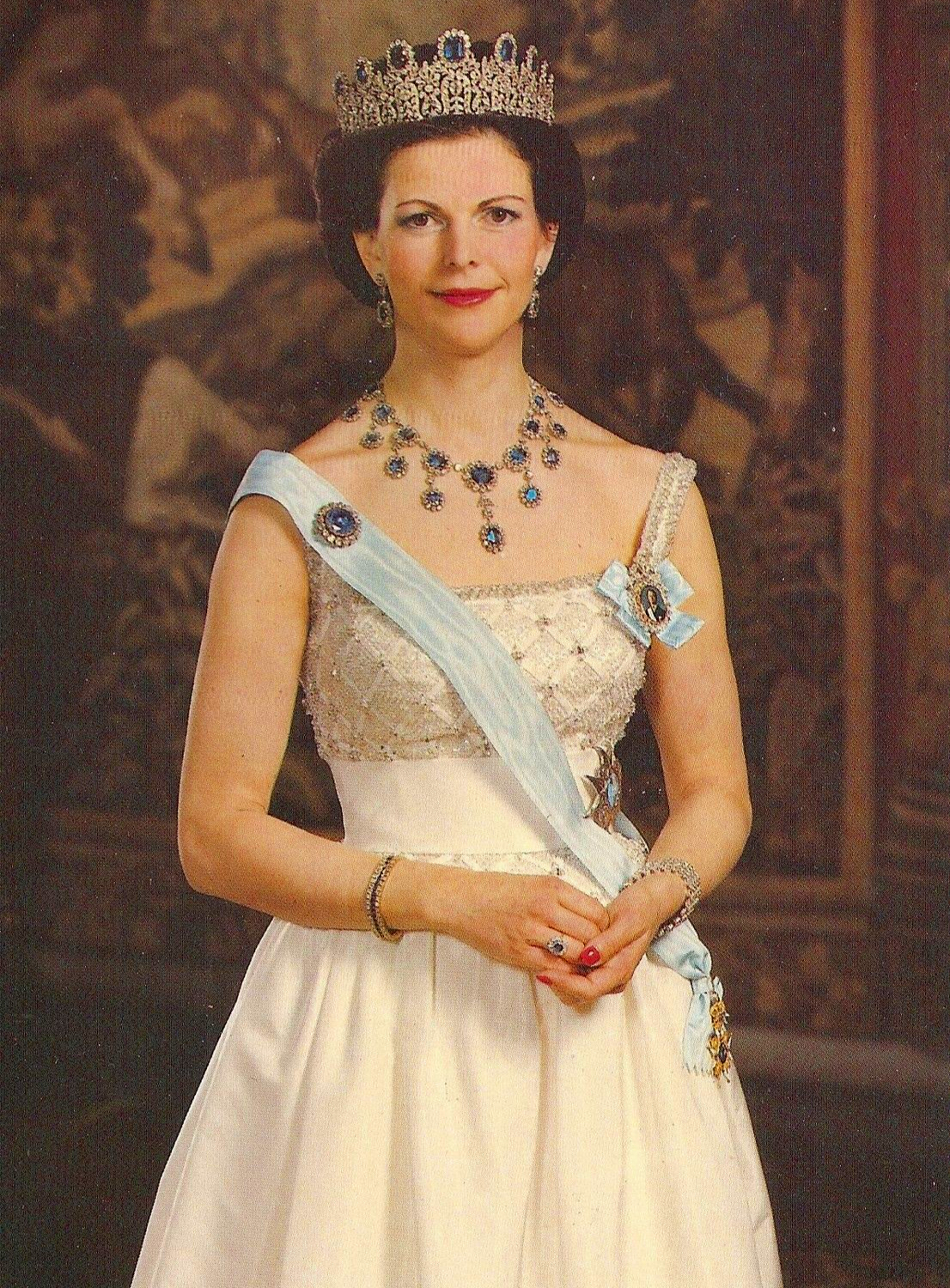 欧洲女性宫廷超大帽子,欧洲中世纪女性头饰