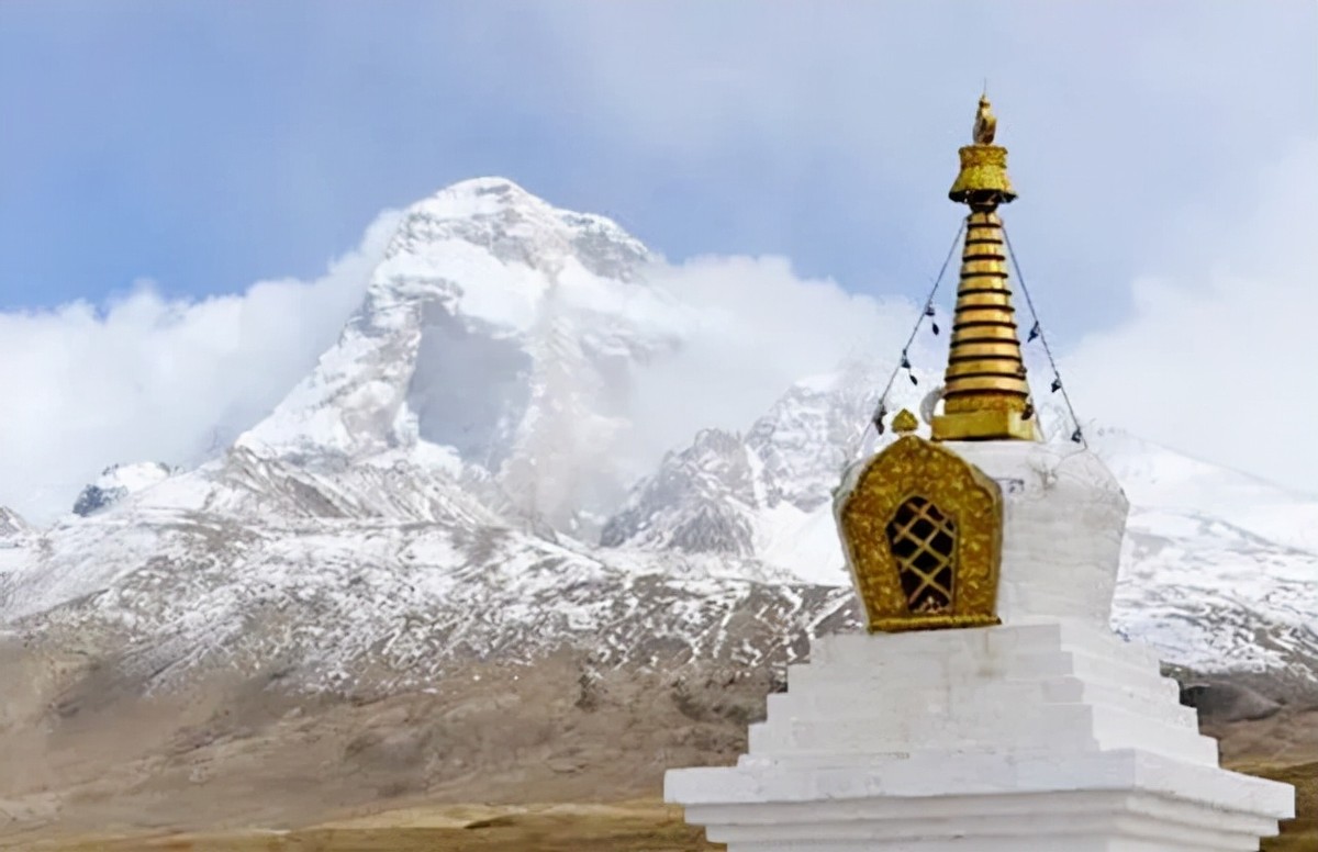 五世达赖溘然长逝，临终导演了一场叹为观止的大戏