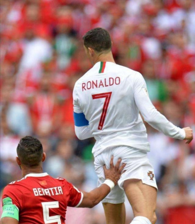 足坛十大侧凌空抽射,足坛十大射门