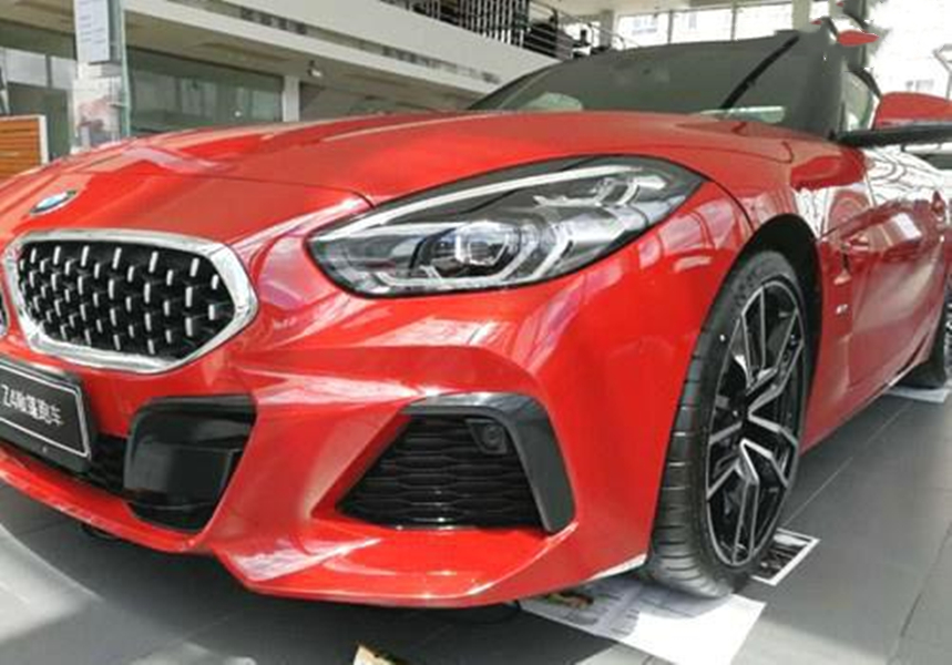 09款宝马z4敞篷兜风,夜晚宝马z4敞篷跑车兜风