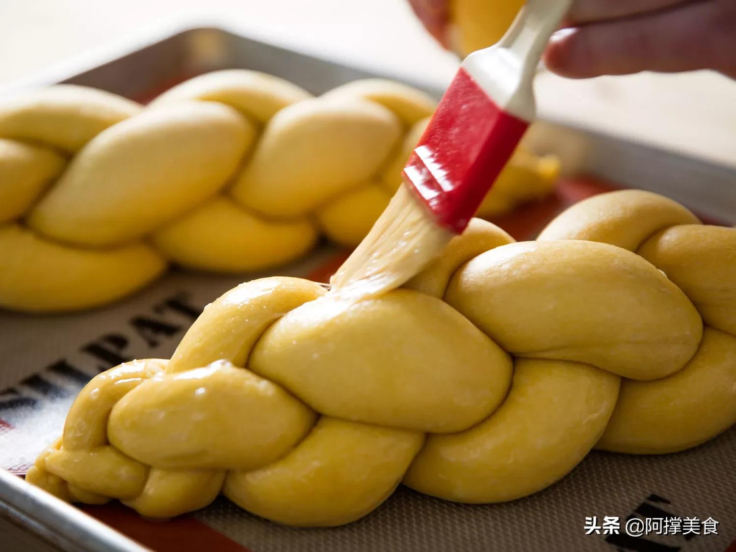 怎么做面包沙拉酱,烤沙拉面包怎么做才松软