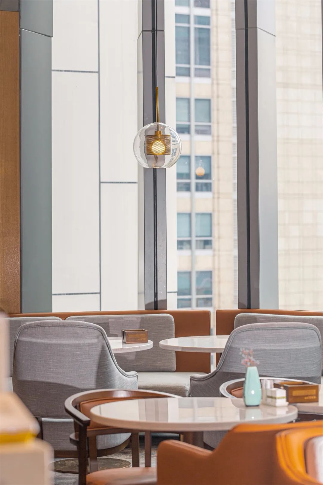 五一上海空中旋转餐厅自助餐,一家超有性价比的自助餐厅