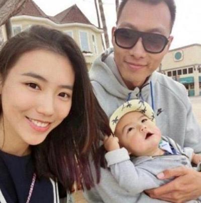 爱情如他们！她曾是足球宝贝，今成易建联背后默默付出的女人