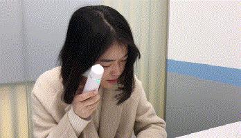 滴完眼药水多久可以洗澡,滴眼药水的时候要把眼睛洗干净吗