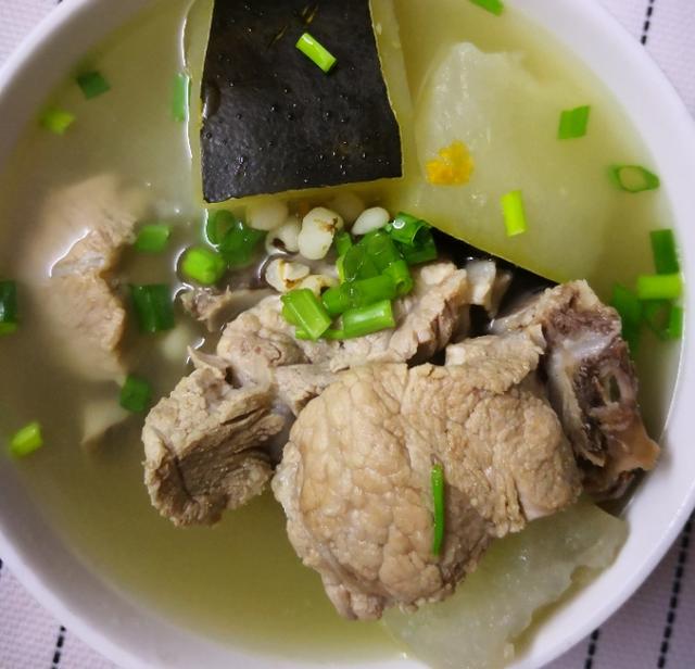 这几天吃了就上火是什么原因,这几天吃得太油腻了该怎么办