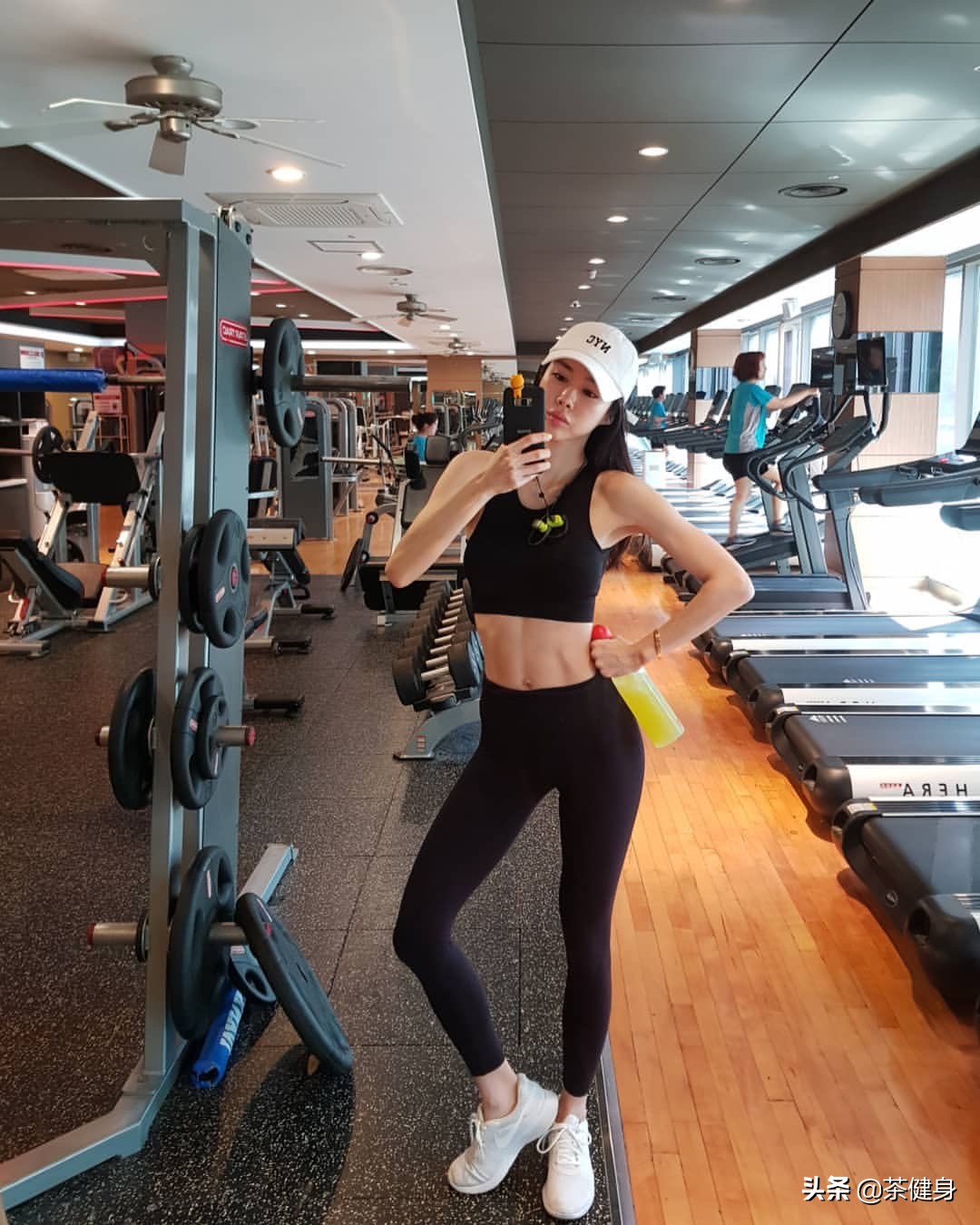 燃烧脂肪瘦腰腹赘肉,瘦肚子和腰上赘肉暴汗教程