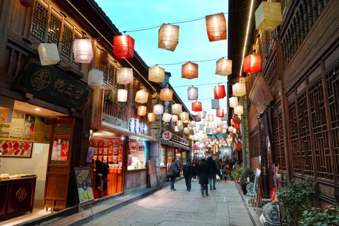 冬天九龙湖旅游攻略,冬天的九龙湖风景区图片