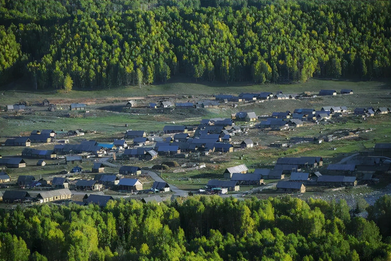 北疆四季,北疆的四季美景