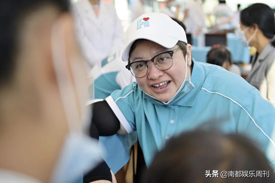 韩红、吴京、易烊千玺、李宇春、贾玲……南都娱乐明星社会能量榜·2021春季榜发布：有担当，才有社会价值