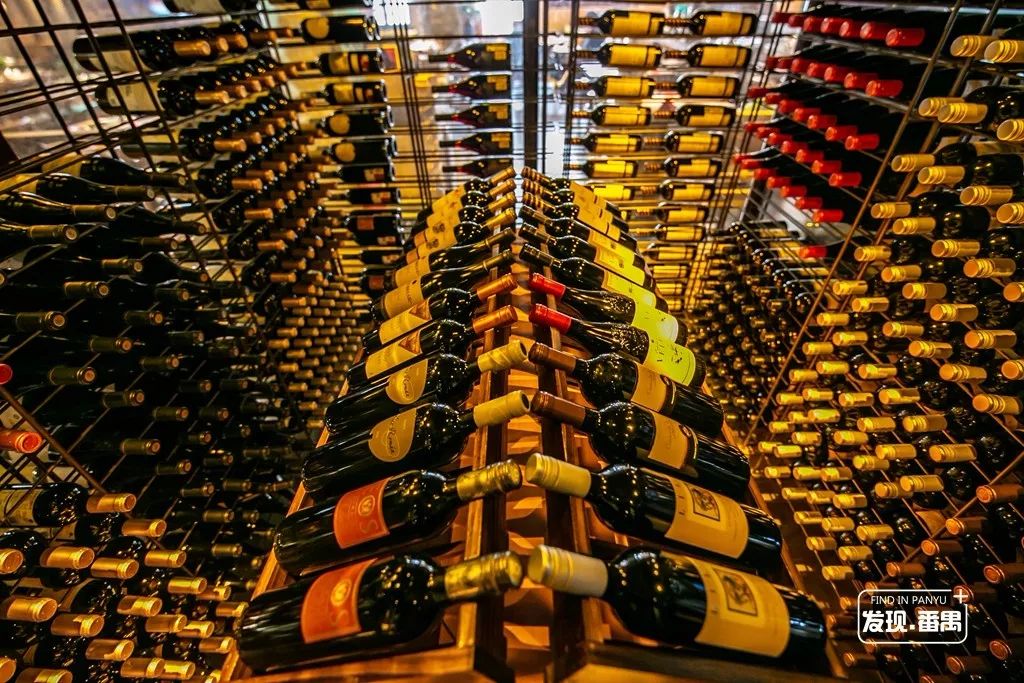 就在市桥！武侠风音乐酒馆来了，卖着60+款地道湘菜！