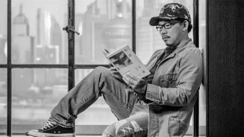 “一事无成，没房没车，存款为零”，他是29岁的方文山