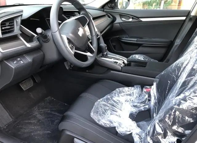 本田思域1.5t油耗,朋友全款提a6