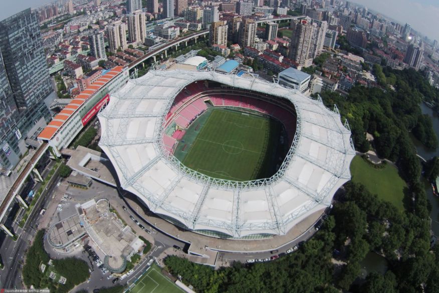 行路难不忘报国,中超球队体育场