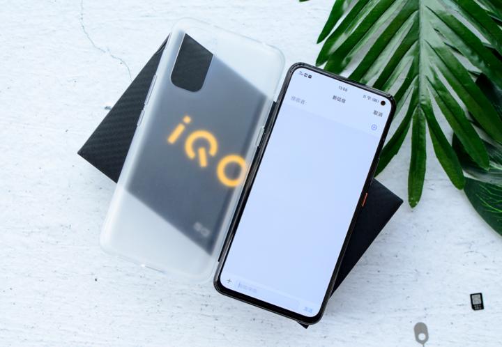 生而强悍vivoiqoo新品全面解读,iqoo3全面曝光配置任性问鼎旗舰