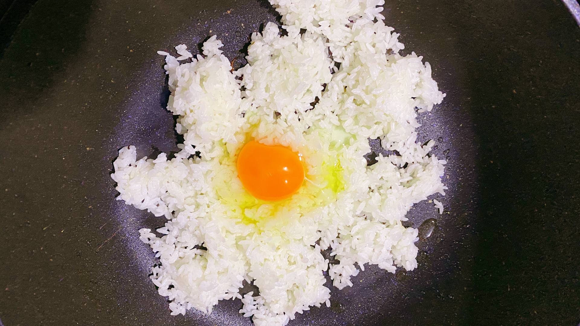 走近氪学｜粘锅退款！打死都不粘的不粘锅？