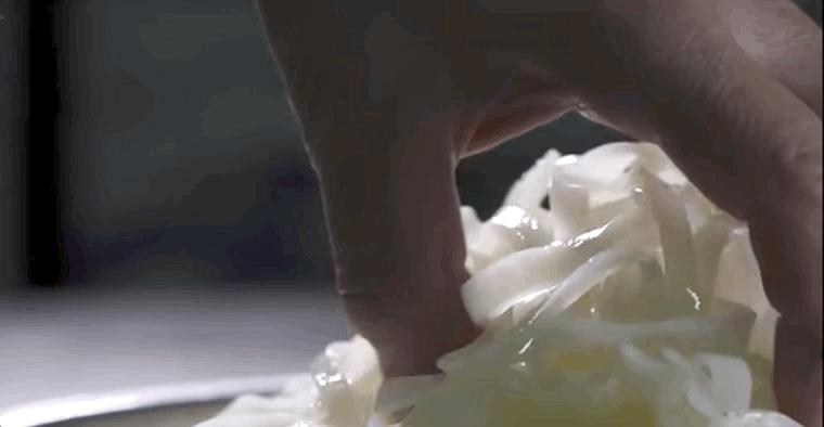 九龙城70年老字号｜发哥最爱低调河粉店，老板：坚持香港制造