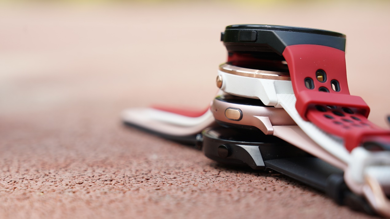 小米佳明运动手表对比 (佳明和华为智能手表推荐)