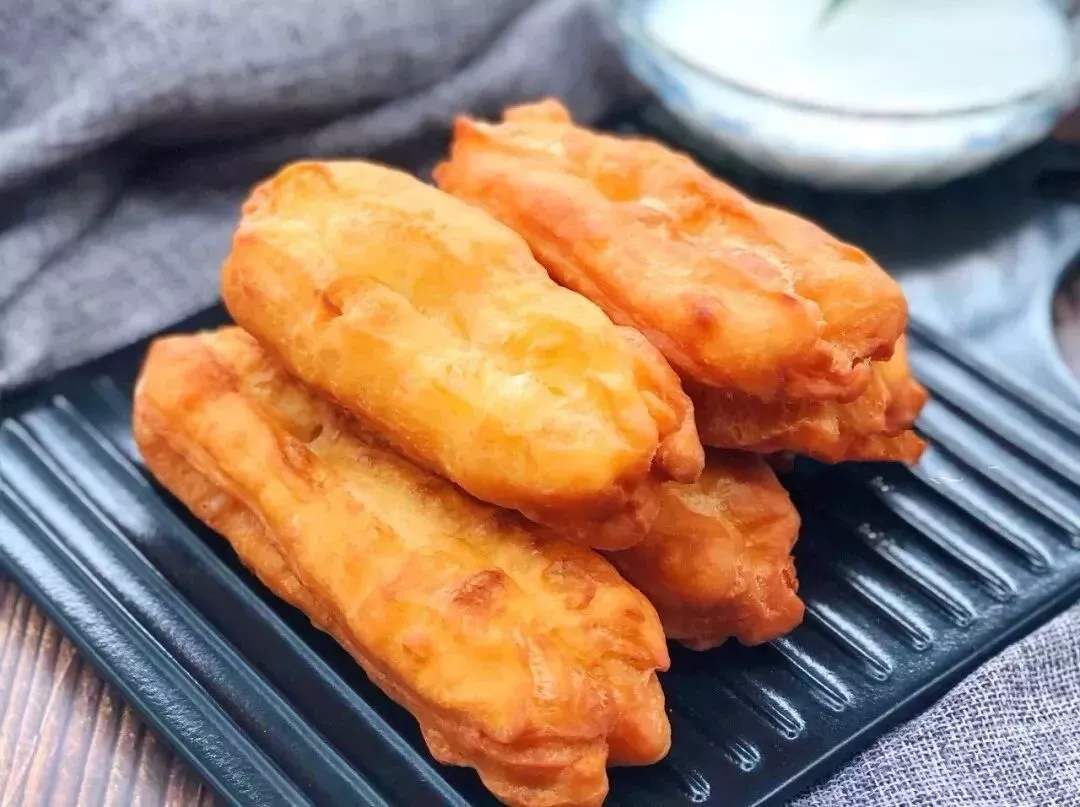 酥酥脆脆奶香小油条,酥脆奶香小油条