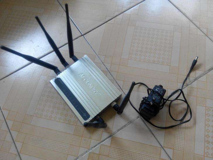 华为路由器5g和2.4g合并信号弱,路由器的5g信号比2.4g差