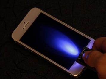 手机贴蓝光膜的效果,如何给手机加防蓝光眼镜